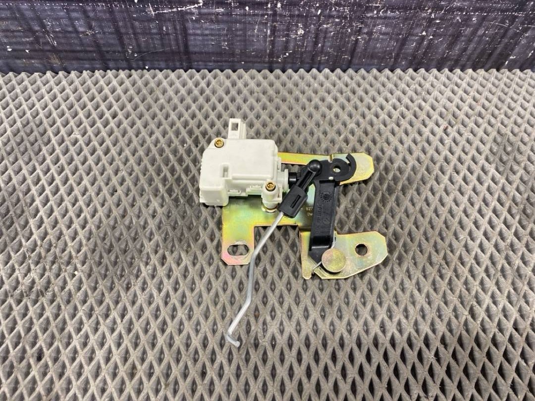 Привод замка багажника, 1054 рублей, Красноярск