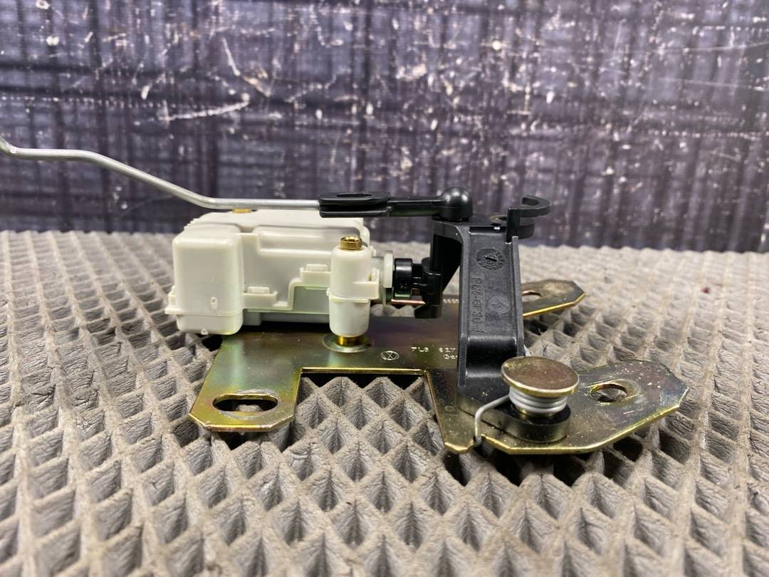 Привод замка багажника, 1054 рублей, Красноярск