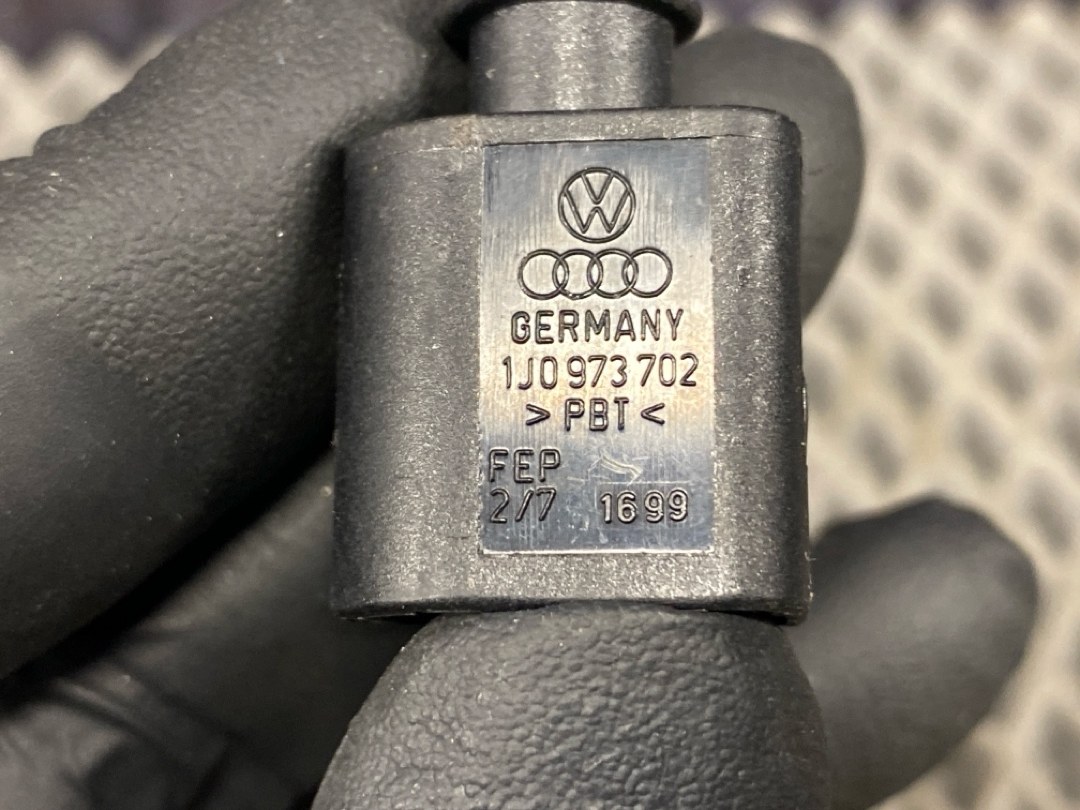 Кнопка открывания багажника, 1156 рублей, Красноярск