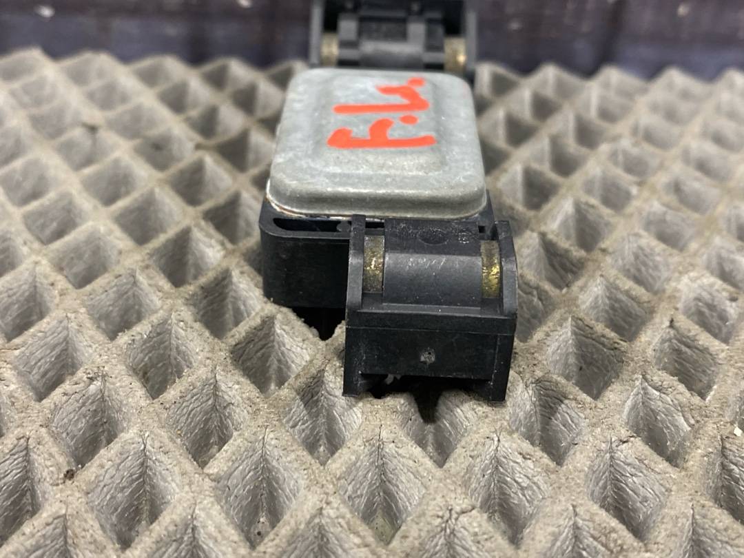 Датчик Airbag, 859 рублей, Красноярск