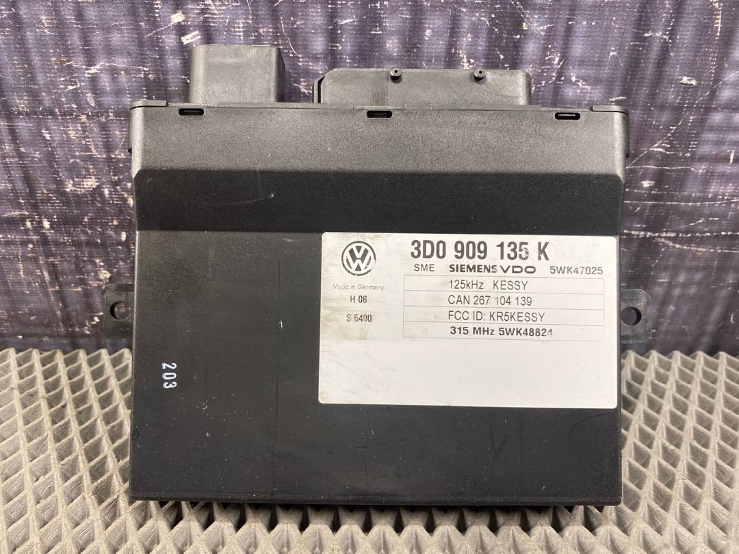 Блок управления центральным замком, 2584 рублей, Красноярск