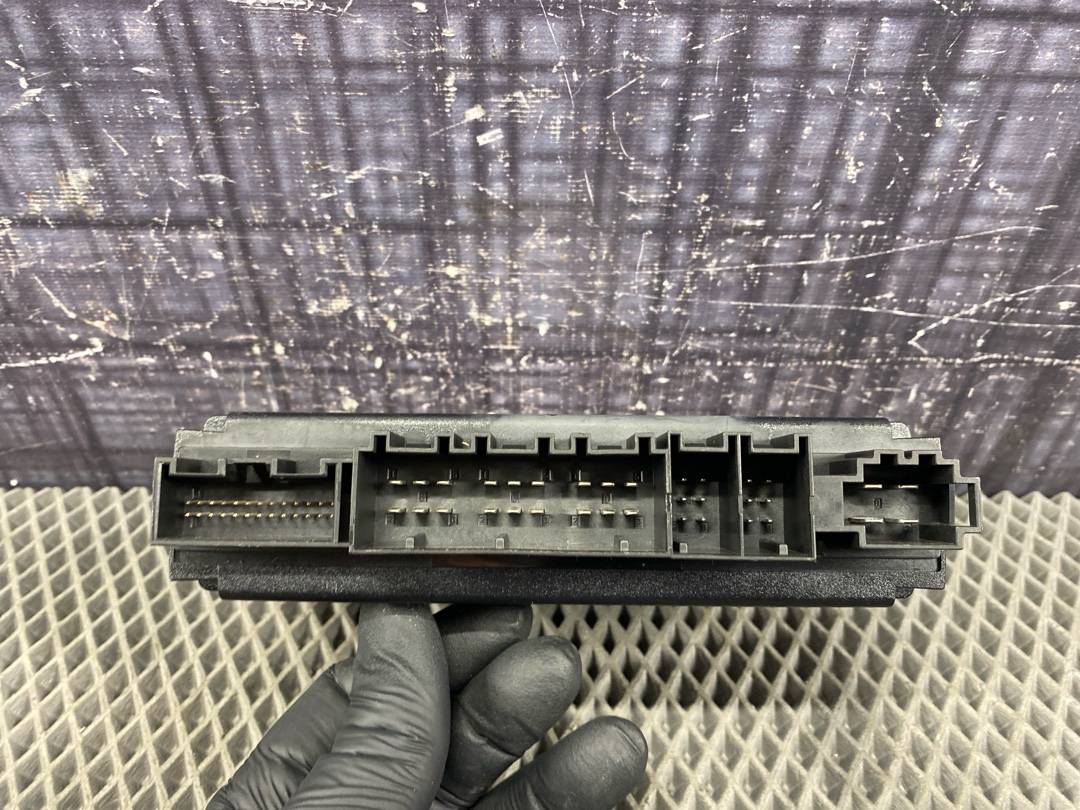 Блок управления бортовой сети, 2992 рублей, Красноярск