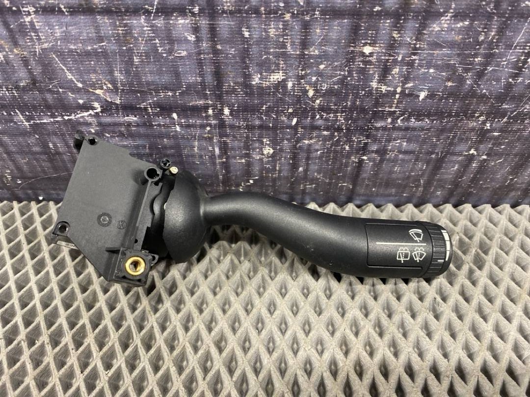 Подрулевой переключатель, 901 рублей, Красноярск