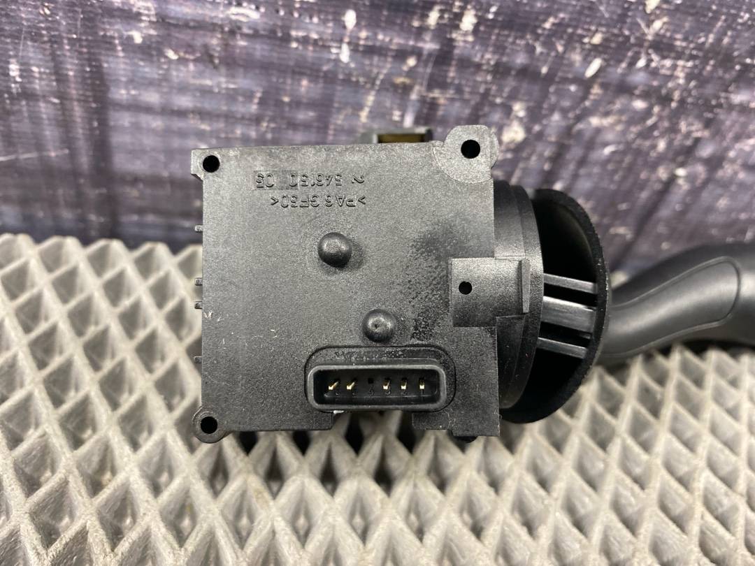 Подрулевой переключатель, 901 рублей, Красноярск