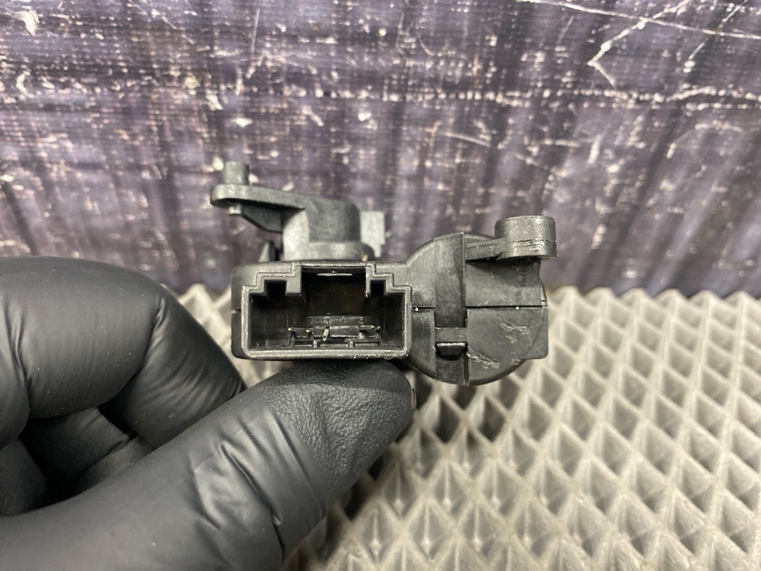 Мотор заслонки печки, 961 рублей, Красноярск