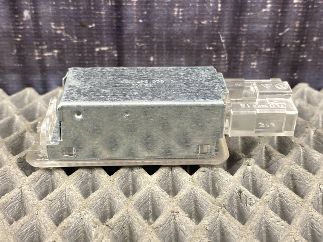 Плафон салона, 306 рублей, Красноярск