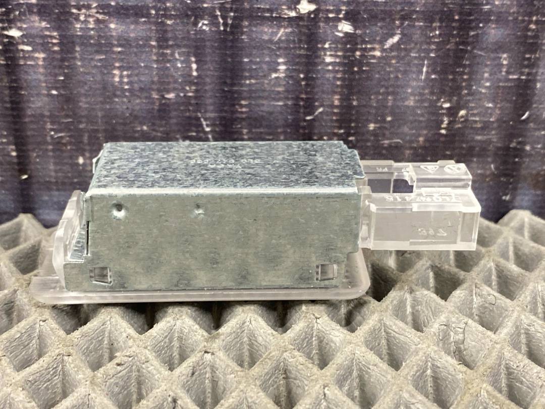 Плафон салона, 306 рублей, Красноярск