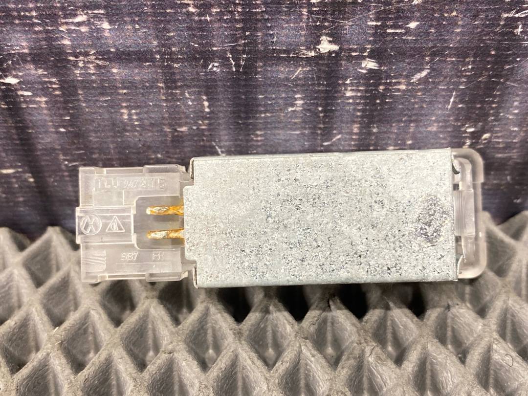 Плафон салона, 306 рублей, Красноярск