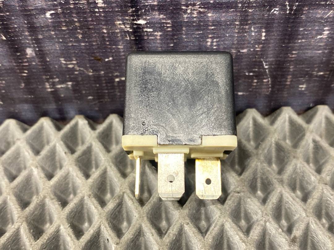 Реле, 306 рублей, Красноярск