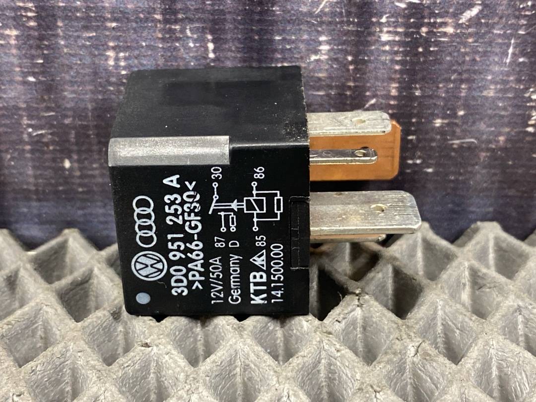 Реле, 400 рублей, Красноярск