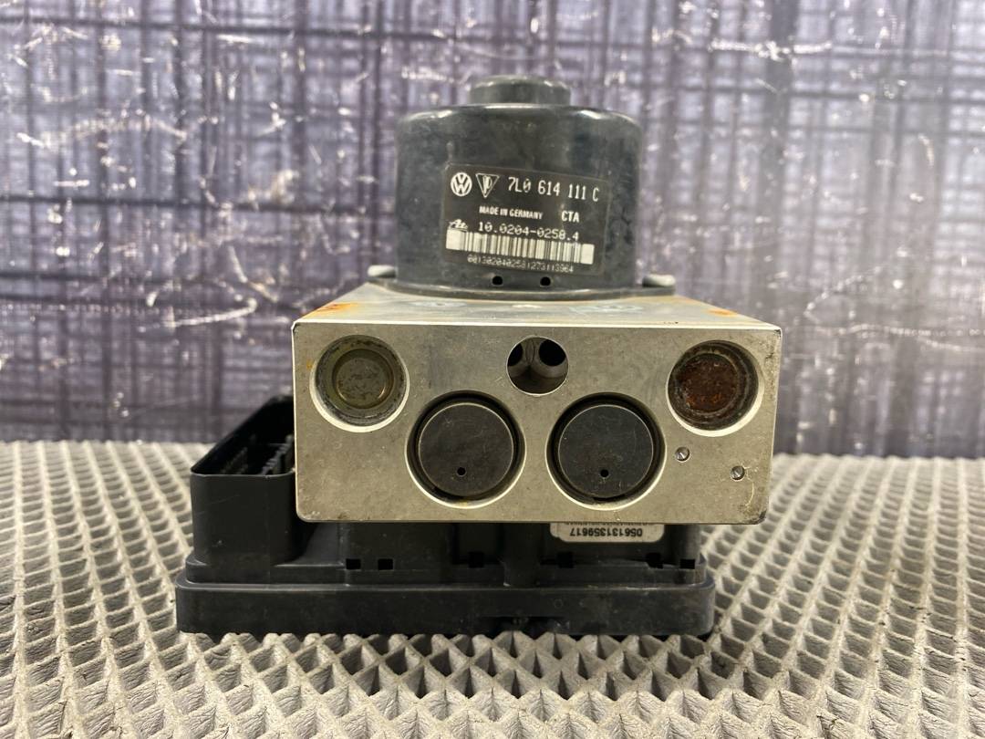 Блок ABS, 7370 рублей, Красноярск