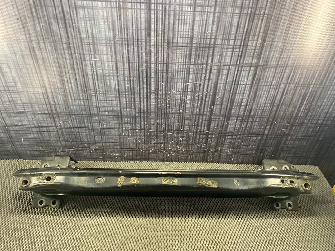 Усилитель бампера, 1921 рублей, Красноярск