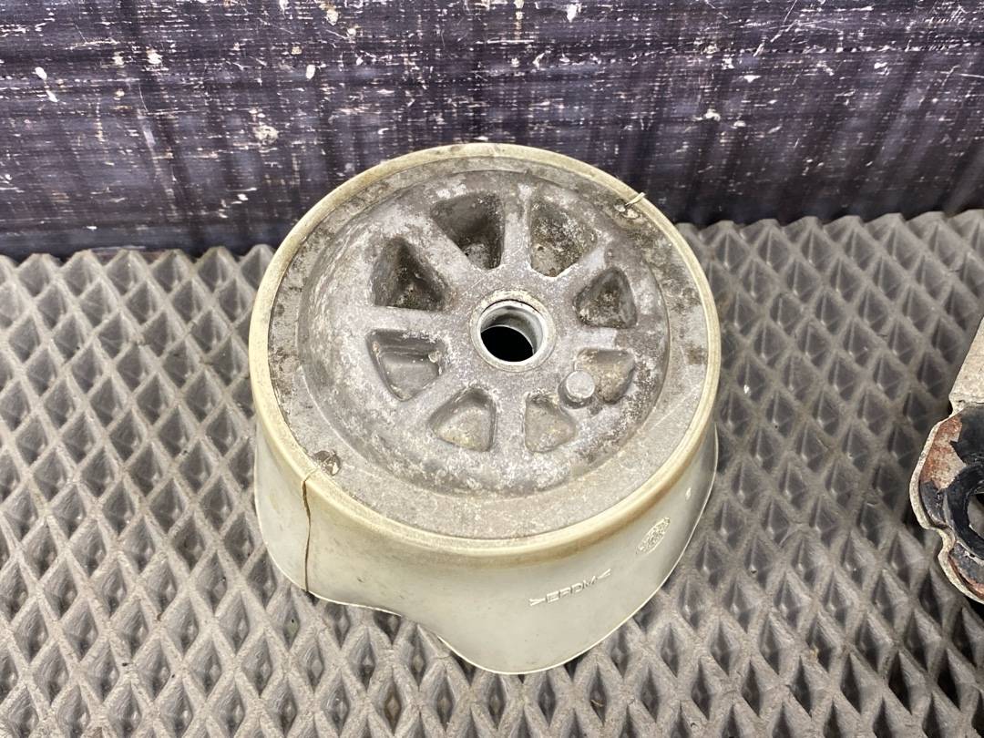 Подушка двигателя, 2380 рублей, Красноярск