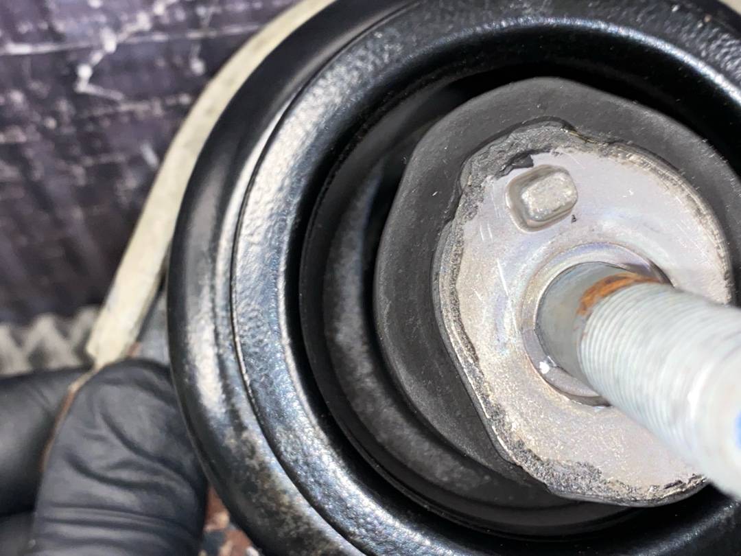 Подушка двигателя, 2380 рублей, Красноярск