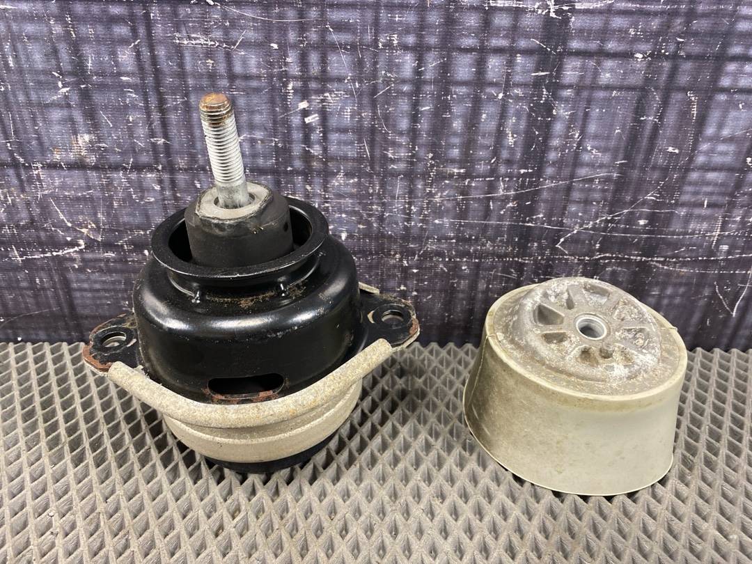 Подушка двигателя, 2380 рублей, Красноярск