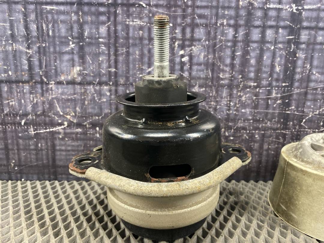 Подушка двигателя, 2380 рублей, Красноярск