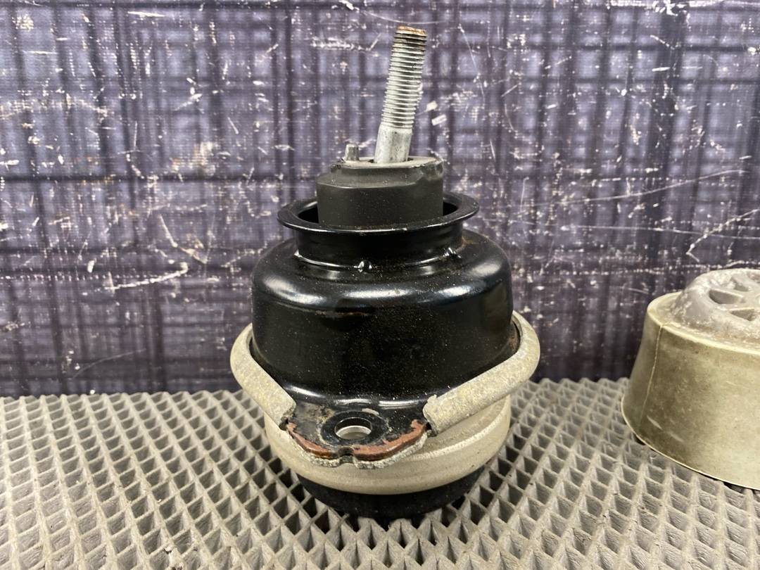 Подушка двигателя, 2380 рублей, Красноярск