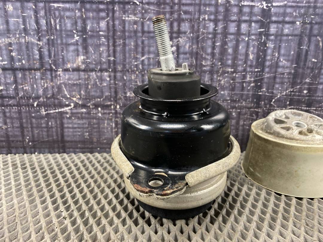 Подушка двигателя, 2380 рублей, Красноярск