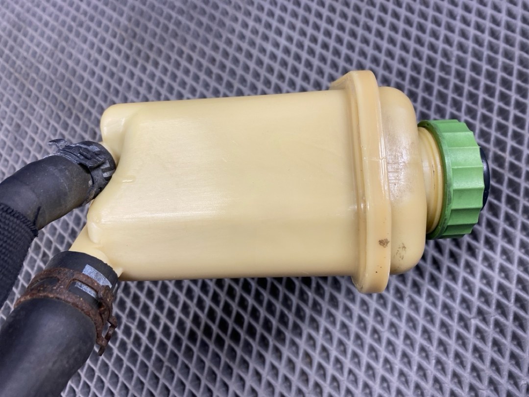 Бачок гидроусилителя, 1522 рублей, Красноярск