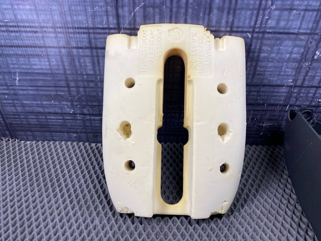 Кожух рулевой колонки, 689 рублей, Красноярск