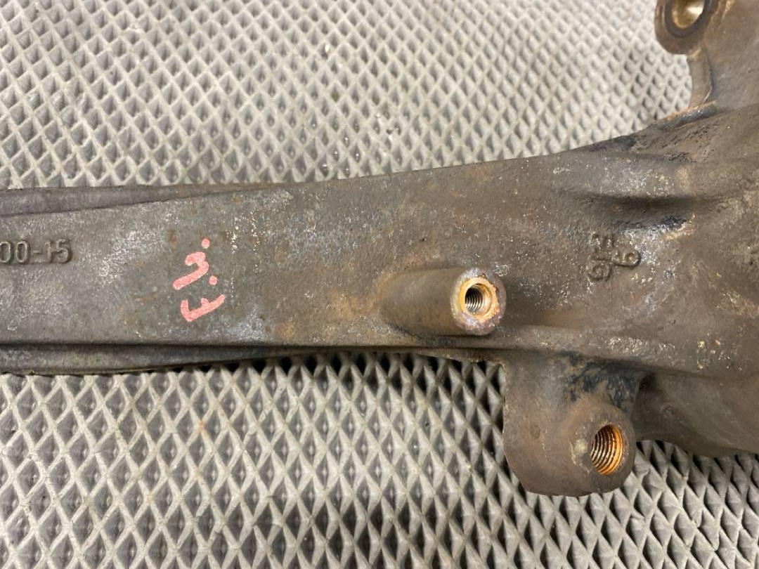 Поворотный кулак, 6452 рублей, Красноярск