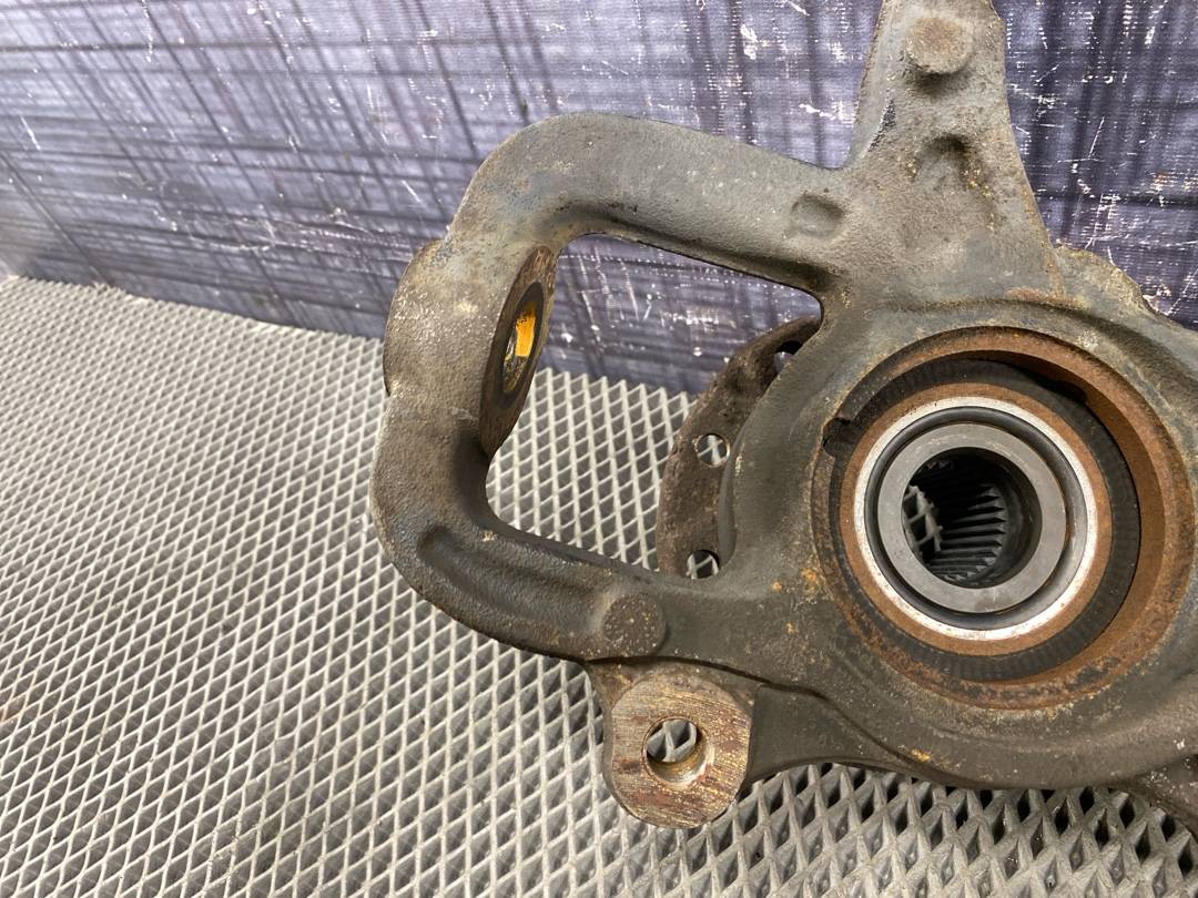 Поворотный кулак, 6452 рублей, Красноярск