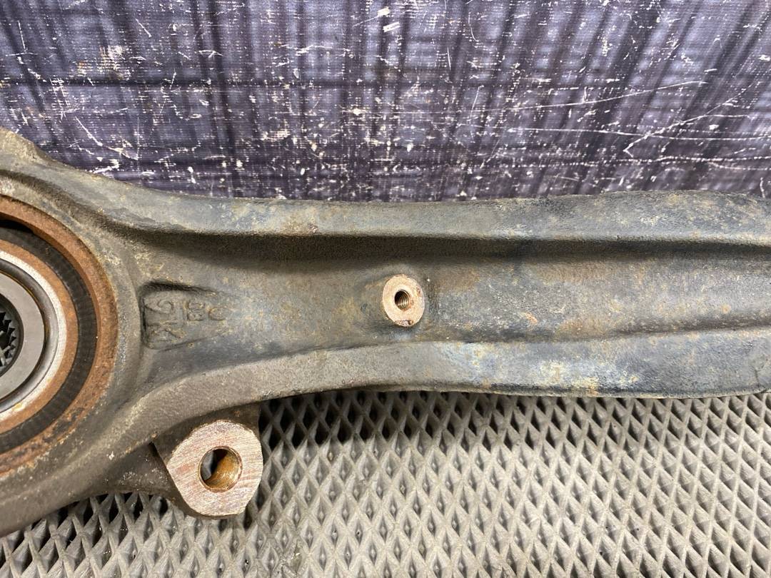 Поворотный кулак, 6452 рублей, Красноярск