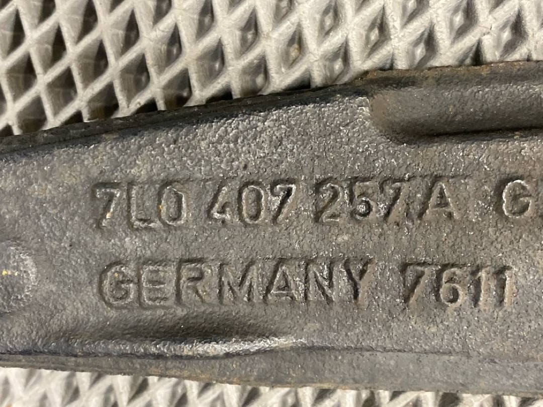 Поворотный кулак, 6452 рублей, Красноярск