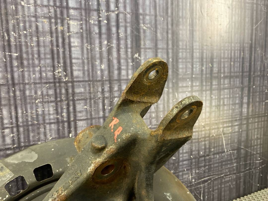 Поворотный кулак, 3927 рублей, Красноярск