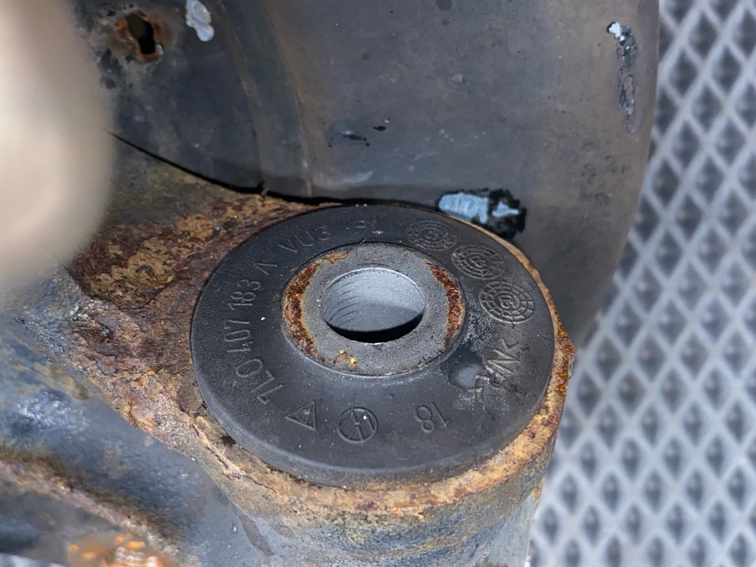 Поворотный кулак, 3927 рублей, Красноярск