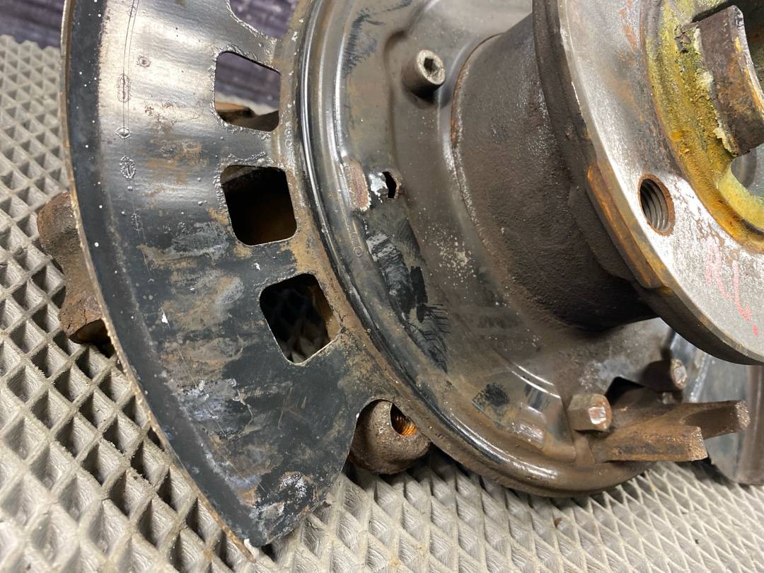 Поворотный кулак, 3927 рублей, Красноярск