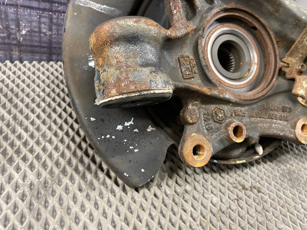 Поворотный кулак, 3927 рублей, Красноярск