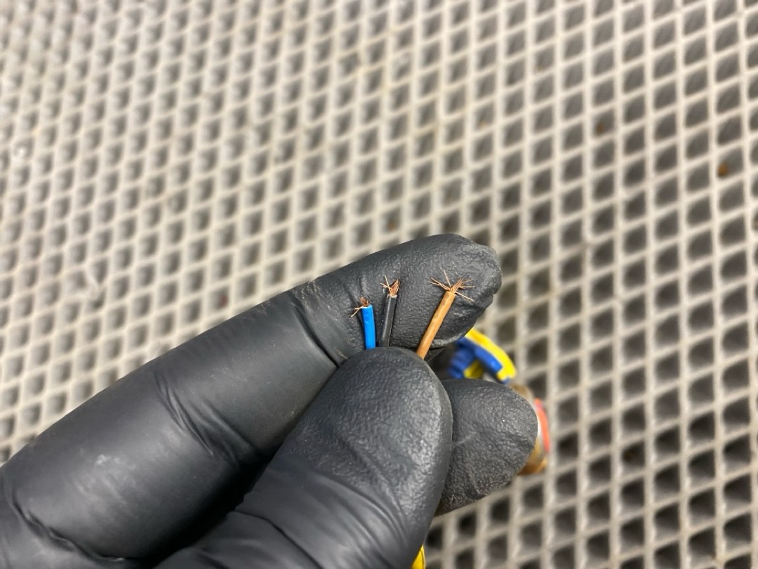 Подушка безопасности, 1632 рублей, Красноярск