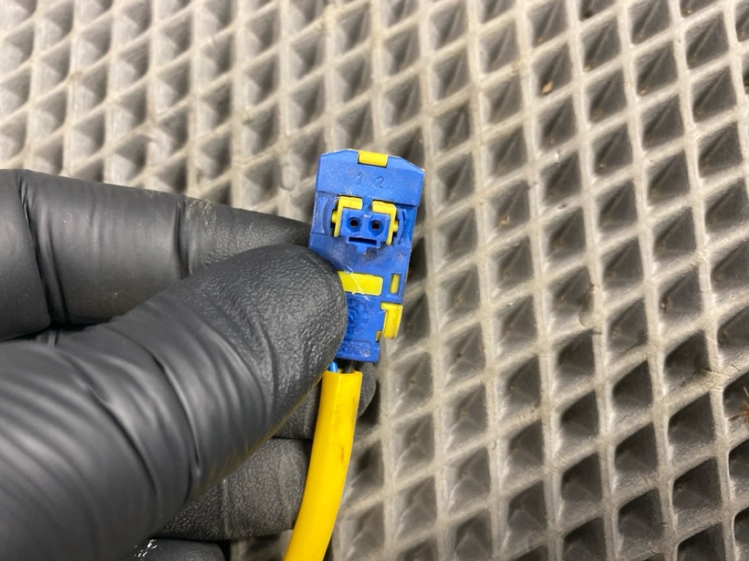 Подушка безопасности, 1632 рублей, Красноярск