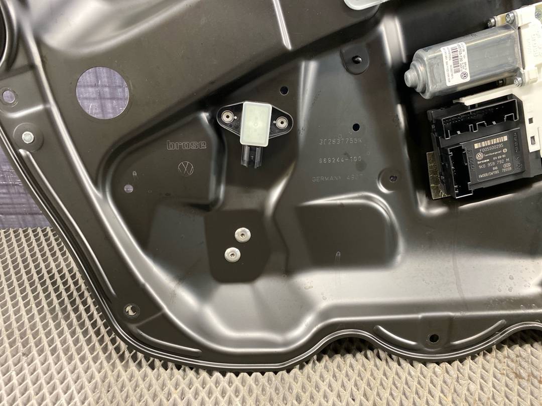 Стеклоподъемник, 2015 рублей, Красноярск