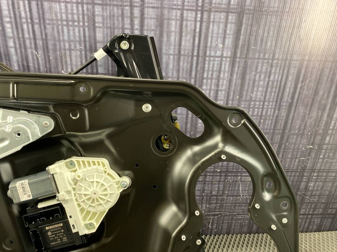 Стеклоподъемник, 2015 рублей, Красноярск