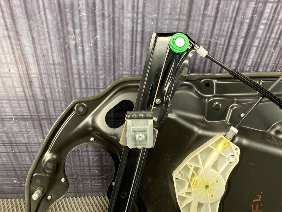 Стеклоподъемник, 2015 рублей, Красноярск