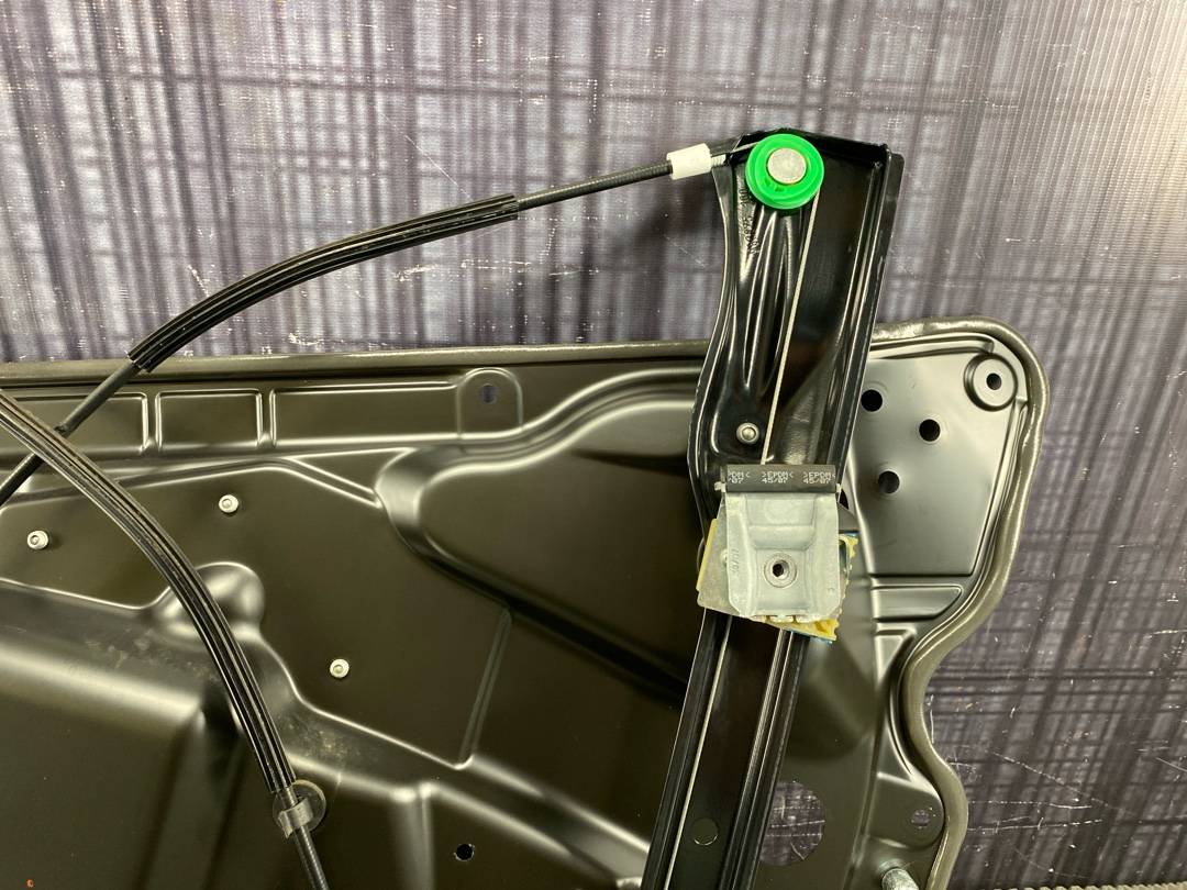 Стеклоподъемник, 2015 рублей, Красноярск