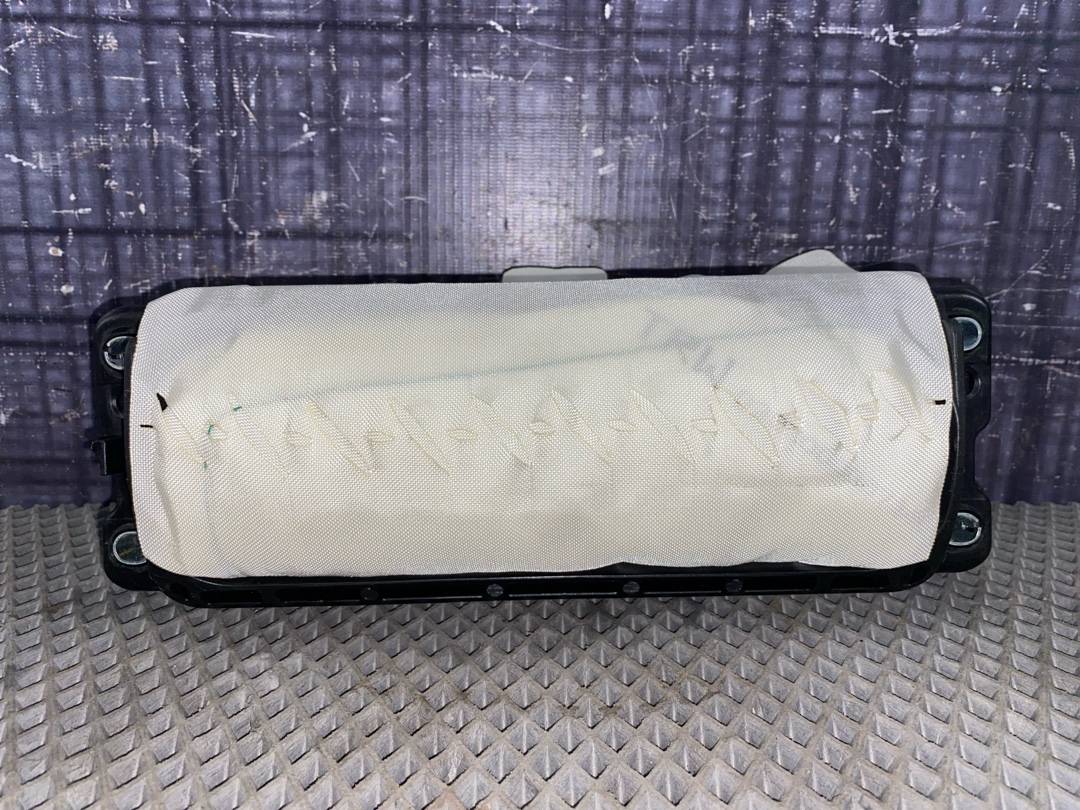 Подушка безопасности, 2941 рублей, Красноярск