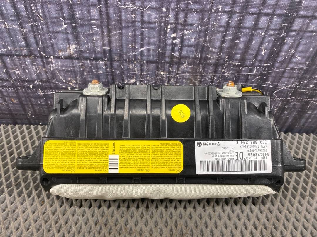 Подушка безопасности, 2941 рублей, Красноярск