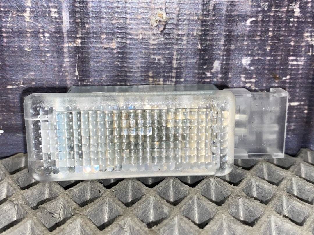 Плафон салона, 306 рублей, Красноярск