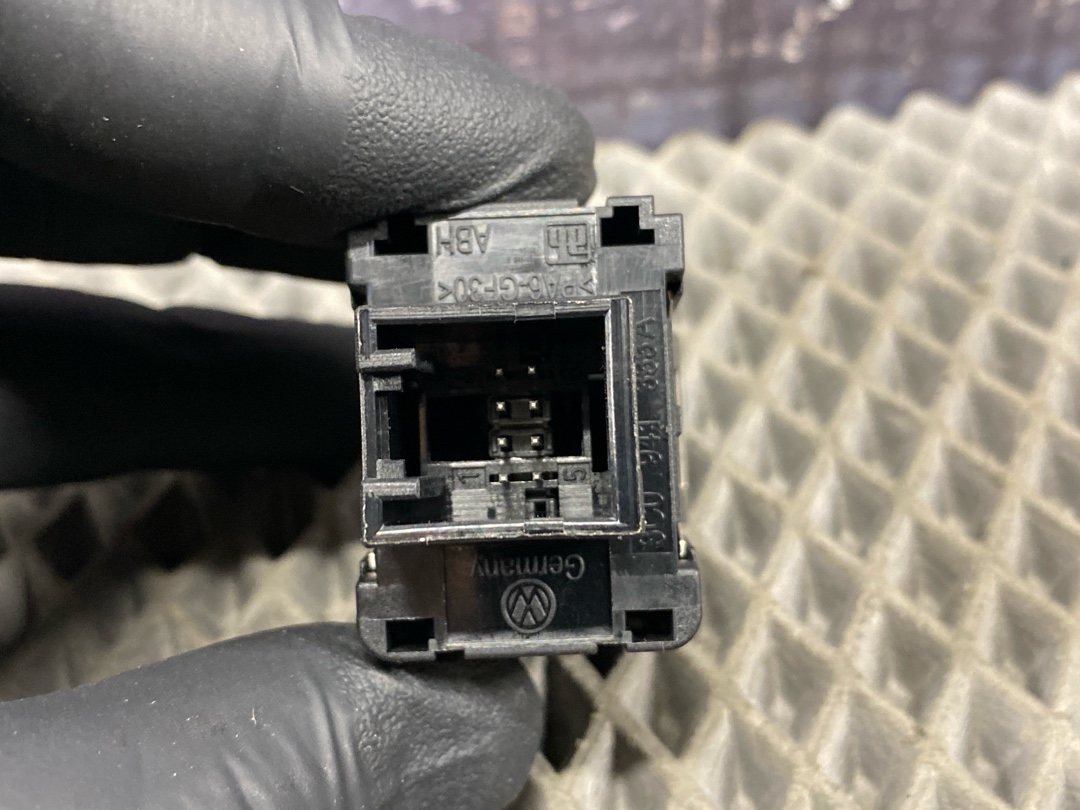 Кнопка яркости подсветки, 816 рублей, Красноярск