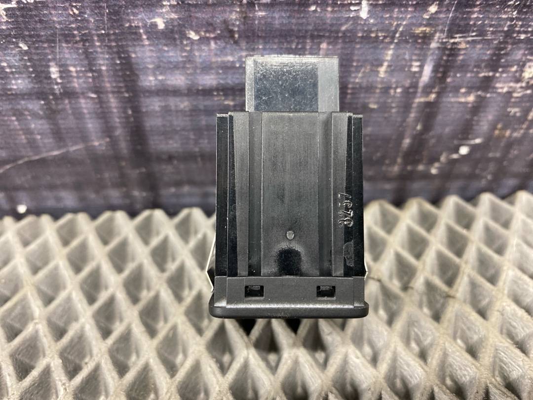 Кнопка яркости подсветки, 816 рублей, Красноярск