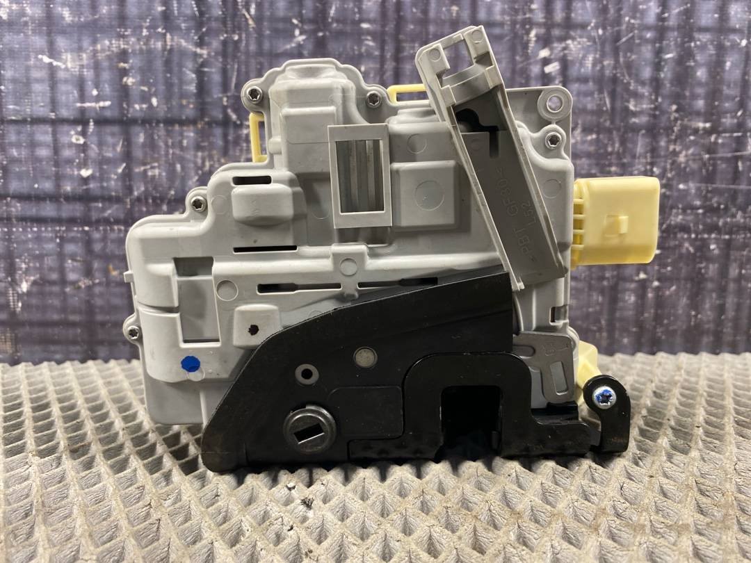 Замок двери, 1335 рублей, Красноярск