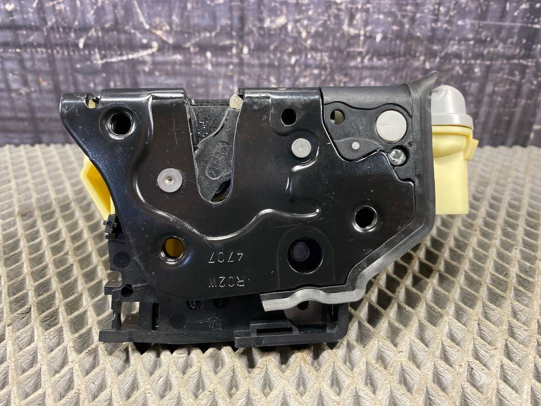 Замок двери, 1802 рублей, Красноярск