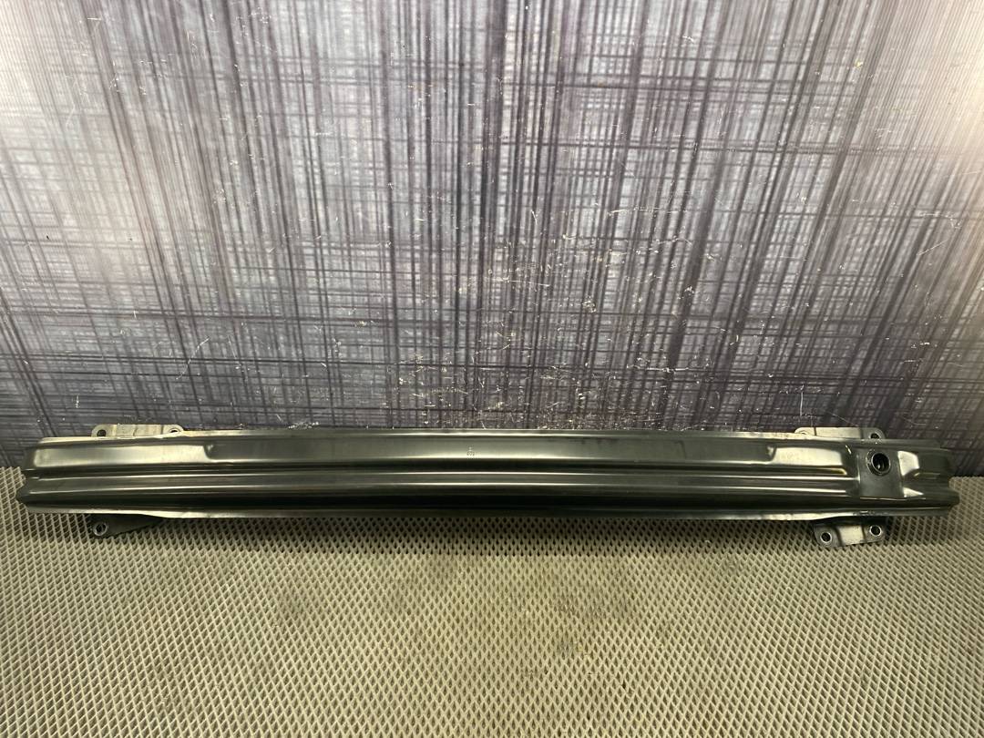 Усилитель бампера, 995 рублей, Красноярск