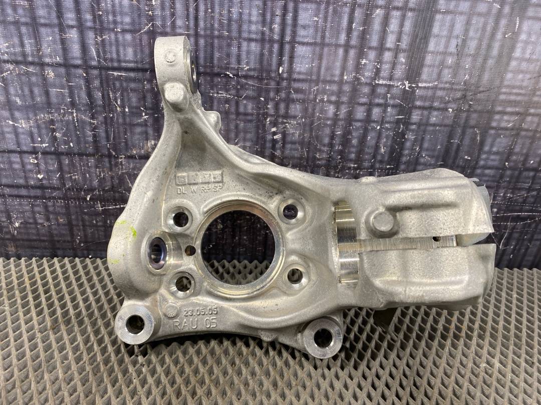 Поворотный кулак, 3672 рублей, Красноярск