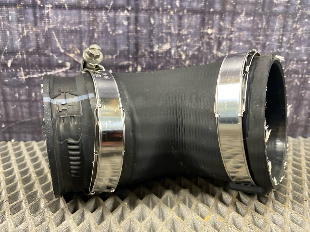 Патрубок интеркуллера, 578 рублей, Красноярск