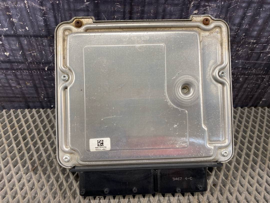 Блок управления двигателем, 4913 рублей, Красноярск