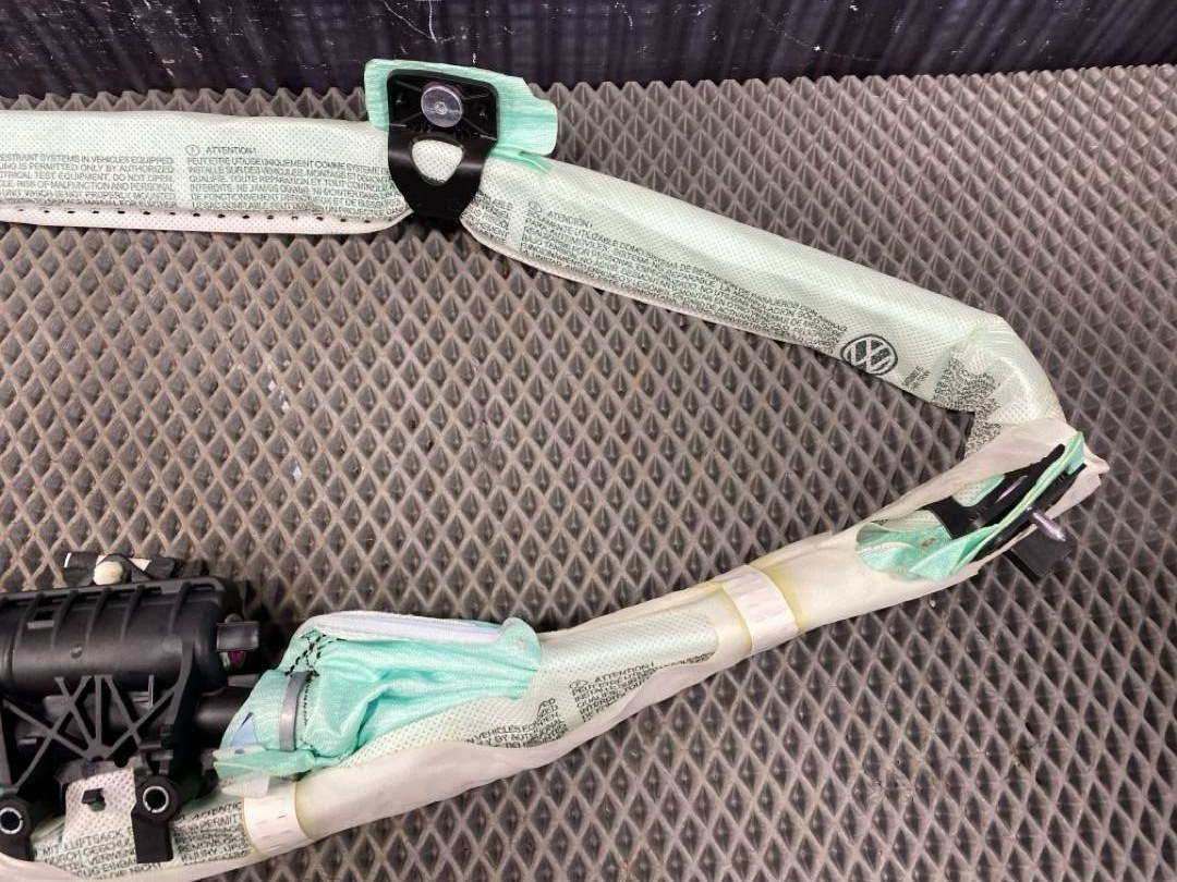 Подушка безопасности, 918 рублей, Красноярск